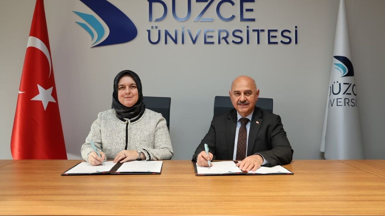 Düzce Üniversitesi ile İl Tarım ve Orman Müdürlüğü arasında analiz iş birliği sözleşmesi imzalandı