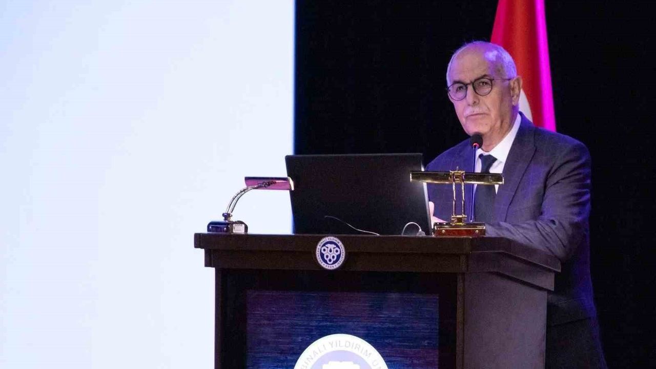 EBYÜ'de 'Siyasete Karşı Kültürün Simgesi Ahıska Türkleri' konferansı: 1944 sürgünü ve kültürel direnç