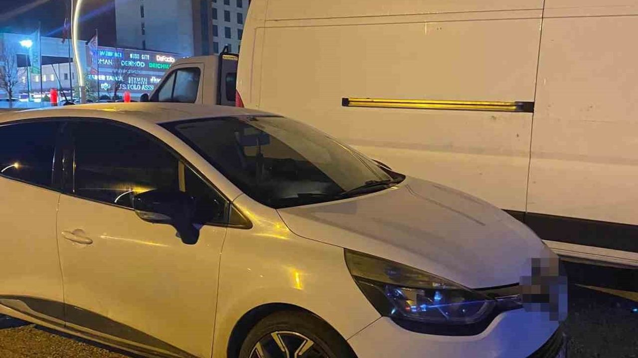 Edirne'de bozuk yollar sürücülere maddi zarar veriyor