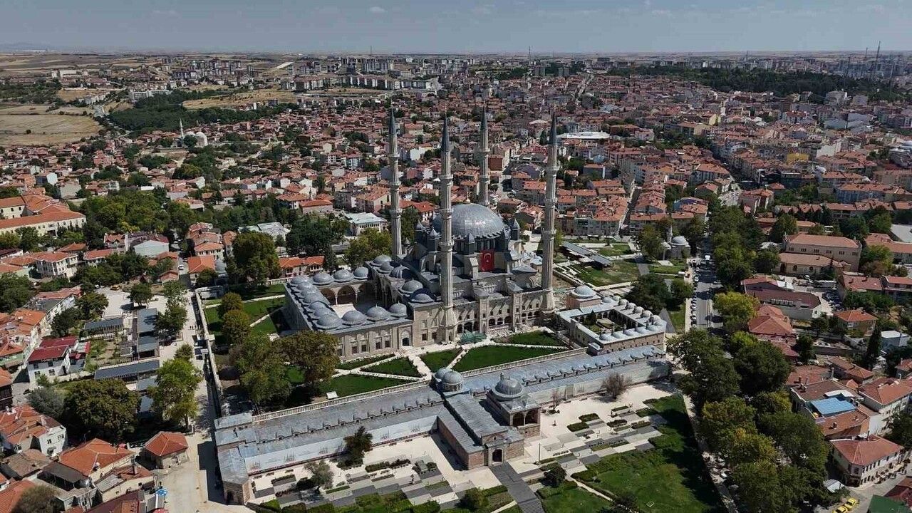 Edirne İdare Mahkemesi, Selimiye Camii kubbe süslemeleri restorasyonunda yürütmeyi durdurdu