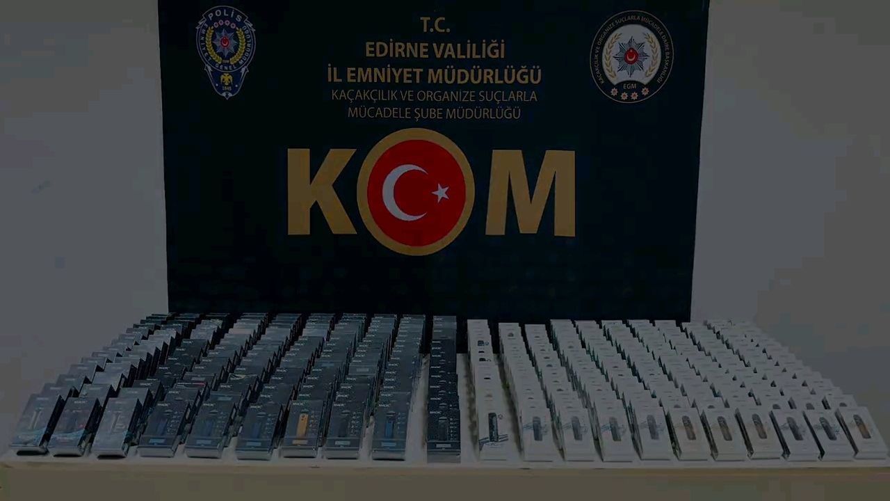 Edirne İpsala'da 500 Kaçak Elektronik Sigara Ele Geçirildi