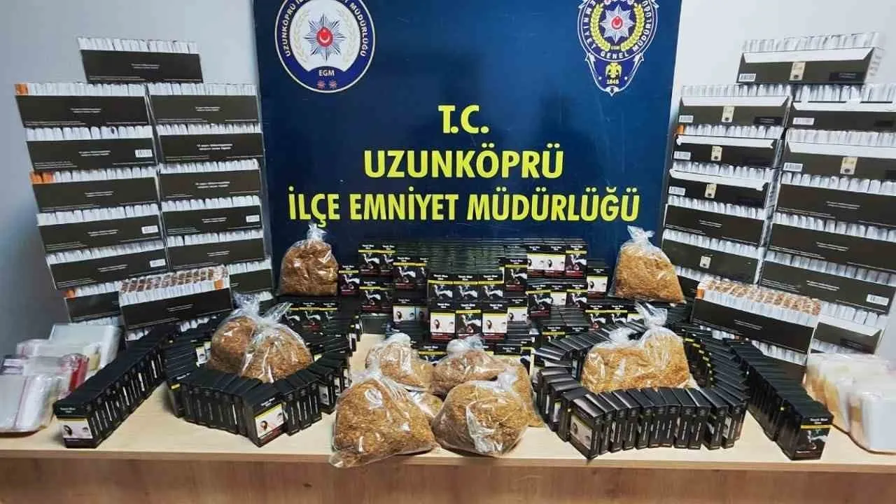 Edirne Uzunköprü'de 17 bin 500 doldurulmuş makaron ele geçirildi