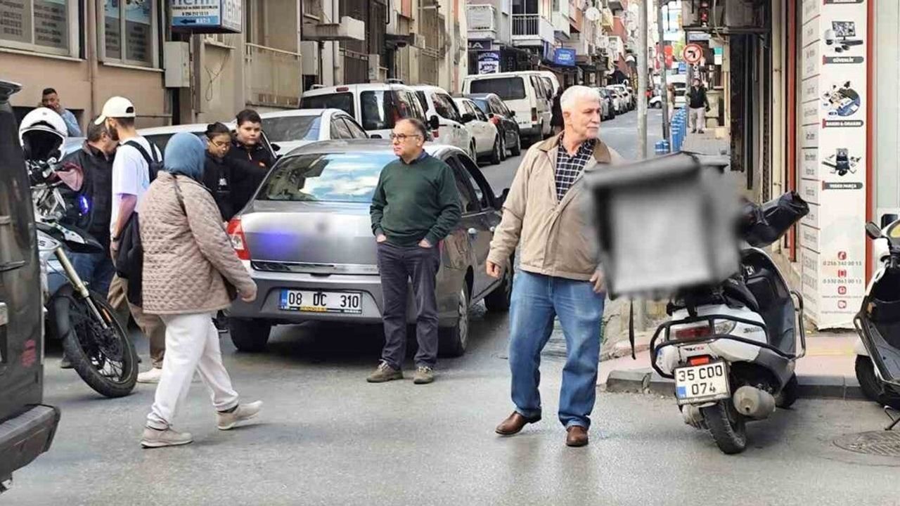 Efeler'de kurye motosikleti ile otomobil çarpıştı: 1 kişi yaralandı