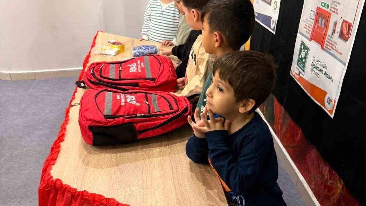 Elazığ’da anaokulu öğrencilerine afet farkındalık eğitimi