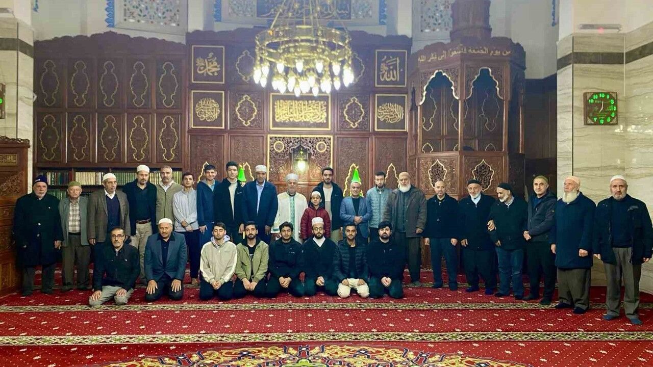 Elazığ’da Sabah Namazı Buluşmaları Sait Koç Camii’nde Devam Etti