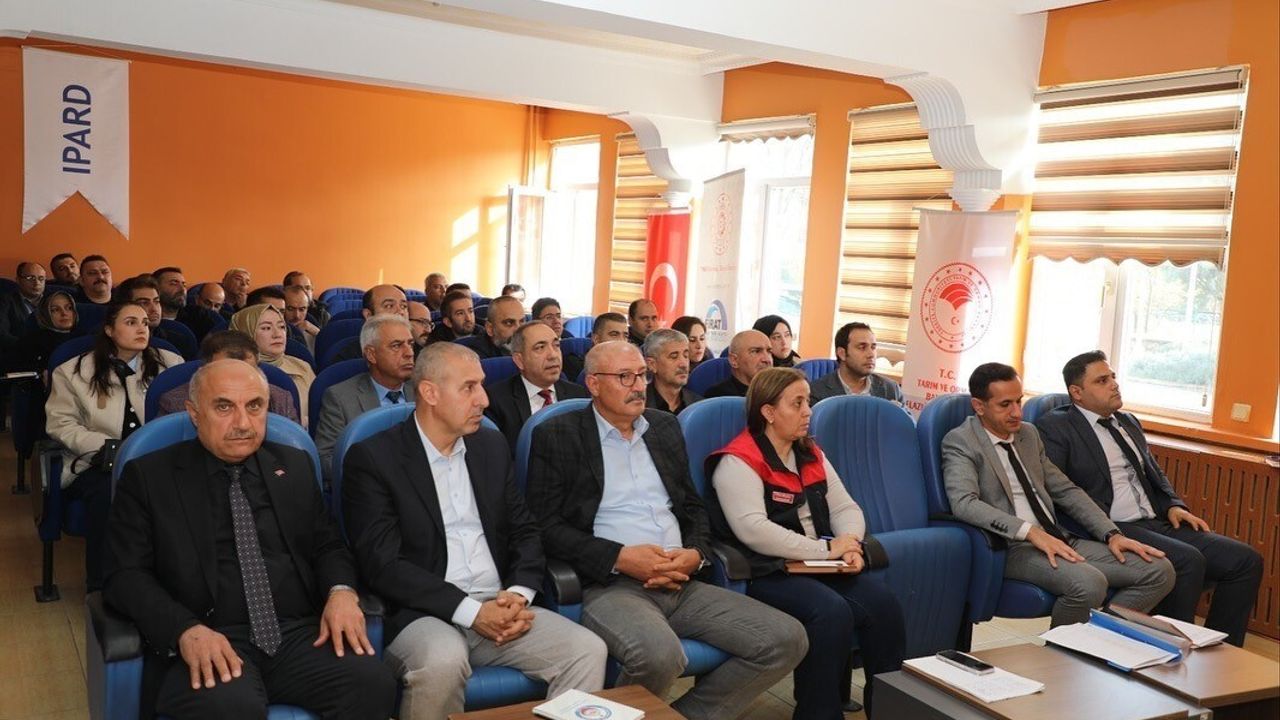 Elazığ’da Şap Hastalığı Değerlendirme Toplantısı: Aşılama ve Koordinasyon Ön Planda