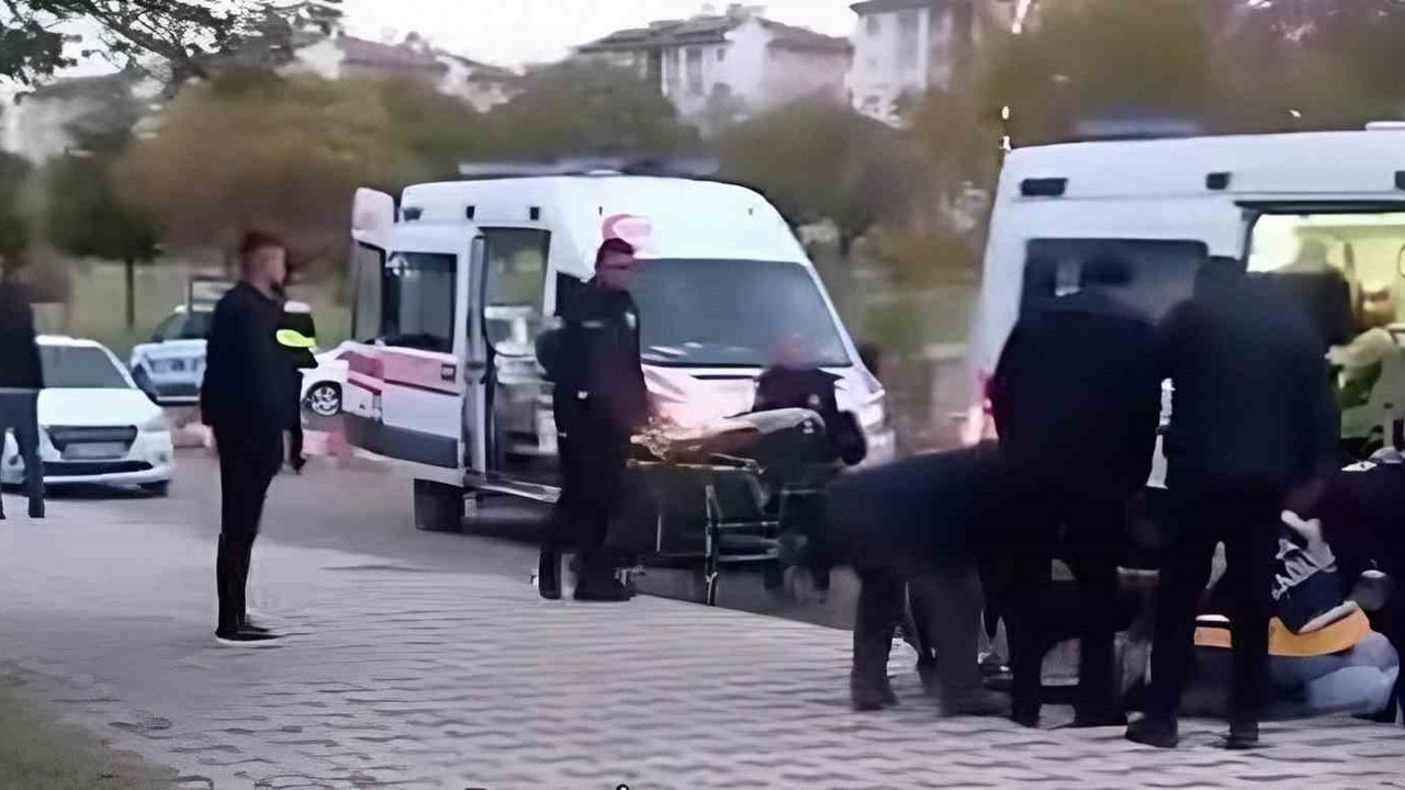 Erciş'te trafik kazası: 3 kişi yaralandı