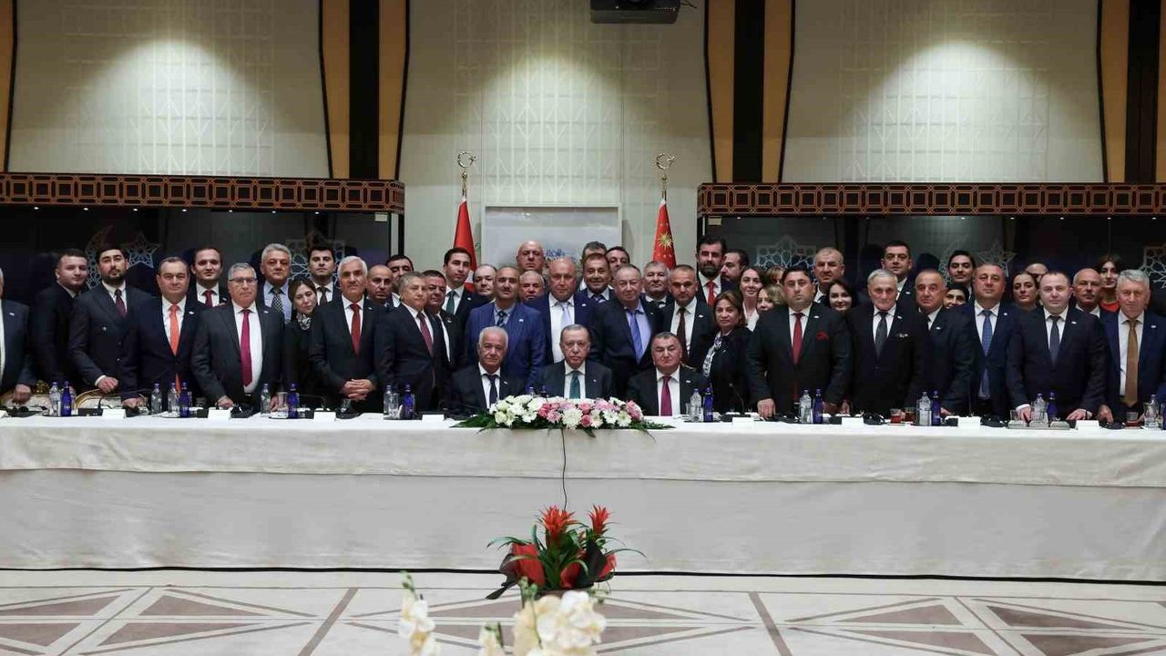 Erdoğan: Ahıskalı kardeşlerin anavatan dönüşü ve vatandaşlık süreçlerini yakından takip ediyoruz