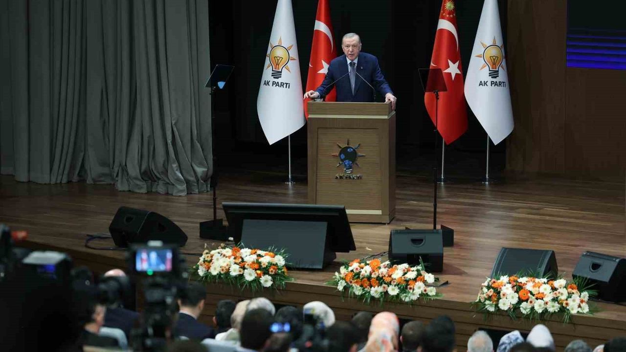 Erdoğan: Uçağın kara kutusu bulundu; incelemeler başladı — 20 şehit, 19 naaşa ulaşıldı