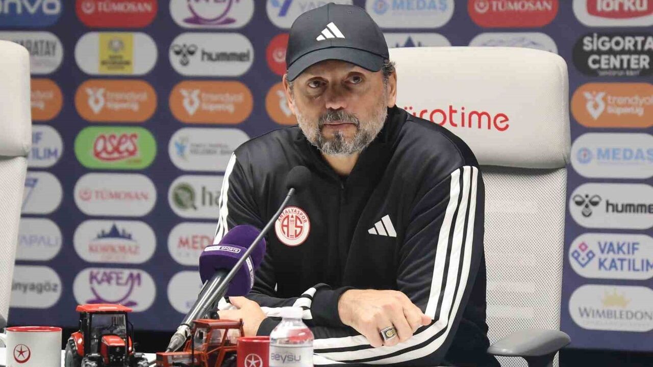 Erol Bulut: "Deplasmanda bir puan almak önemli" — Konyaspor 0-0 Antalyaspor (13. hafta)