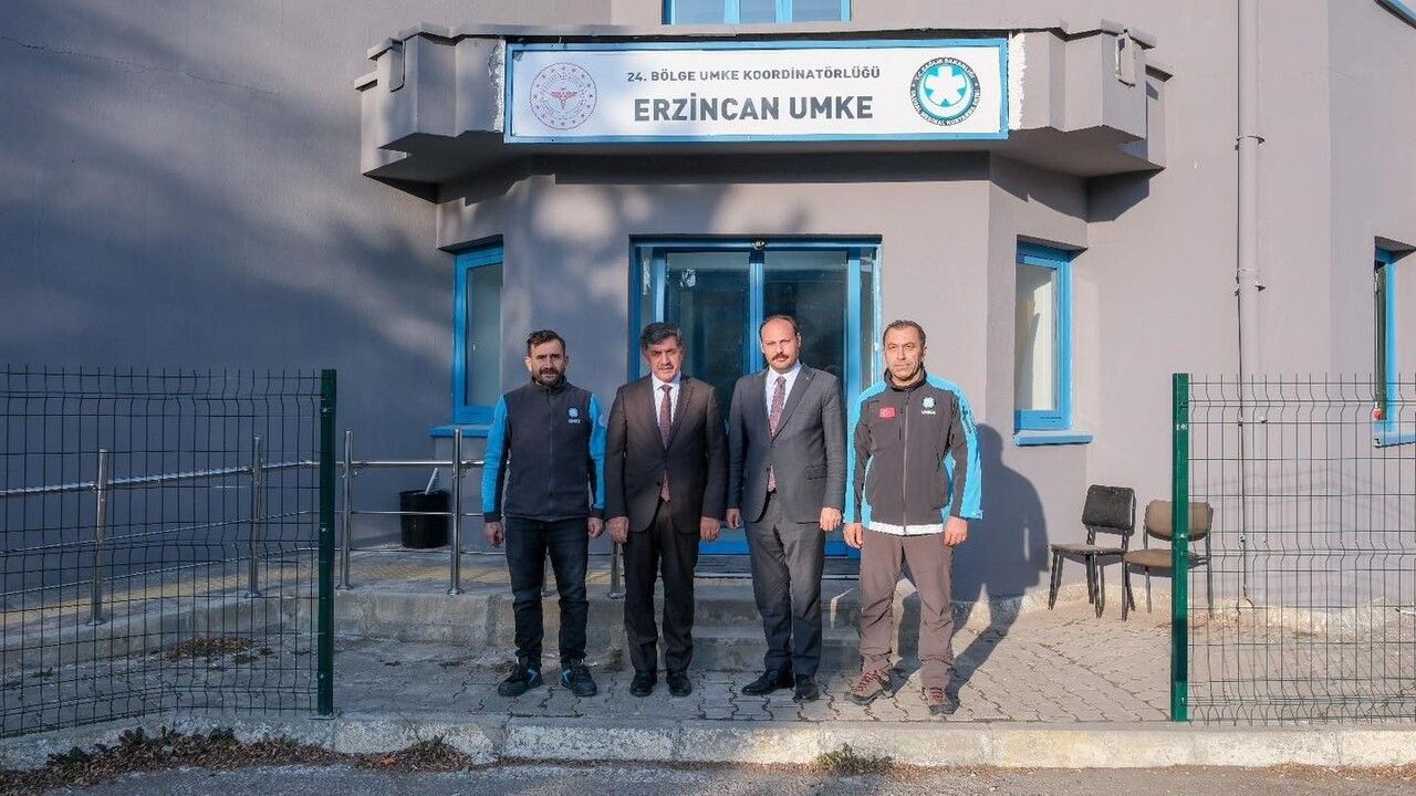 Erzincan Belediye Başkanı Aksun’dan UMKE’ye ziyaret ve destek