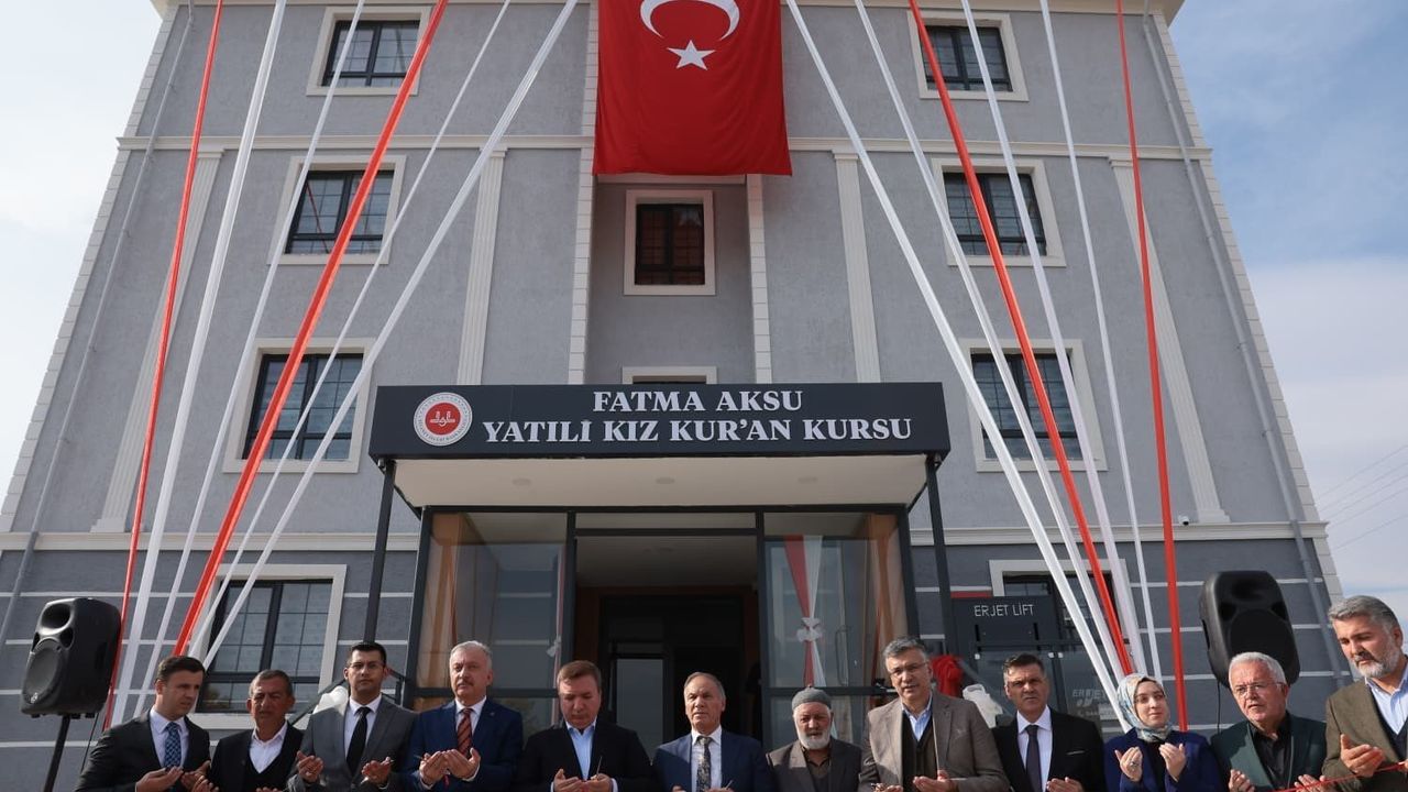 Erzincan'da Fatma Aksu Yatılı Kız Kur’an Kursu hizmete açıldı