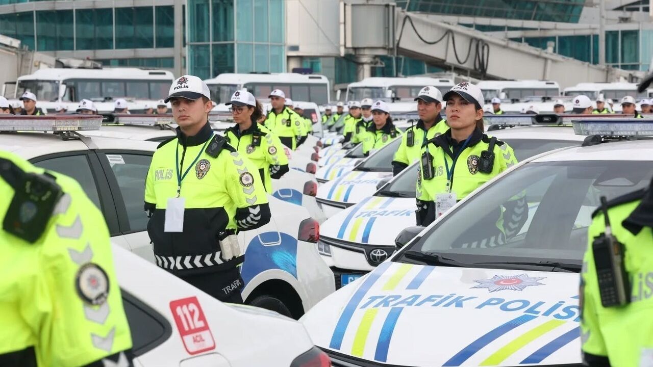 Erzurum'a 74 yeni güvenlik aracı: 59 polis, 15 jandarma