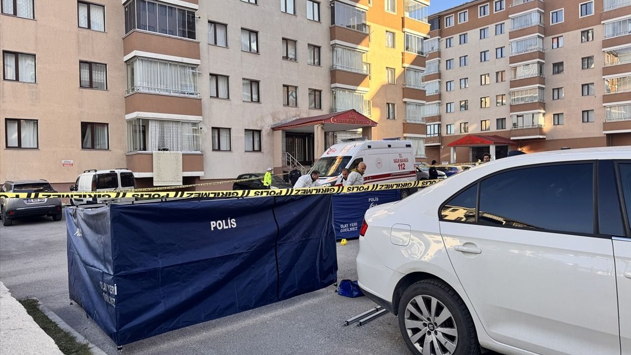 Erzurum'da Tartışma Sonrası Kadını Öldüren Kişi Olay Yerinde İntihar Etti