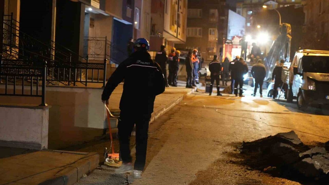 Erzurum'da üç gündür devam eden doğalgaz kesintisi ve Yakutiye'deki sızıntı müdahalesi