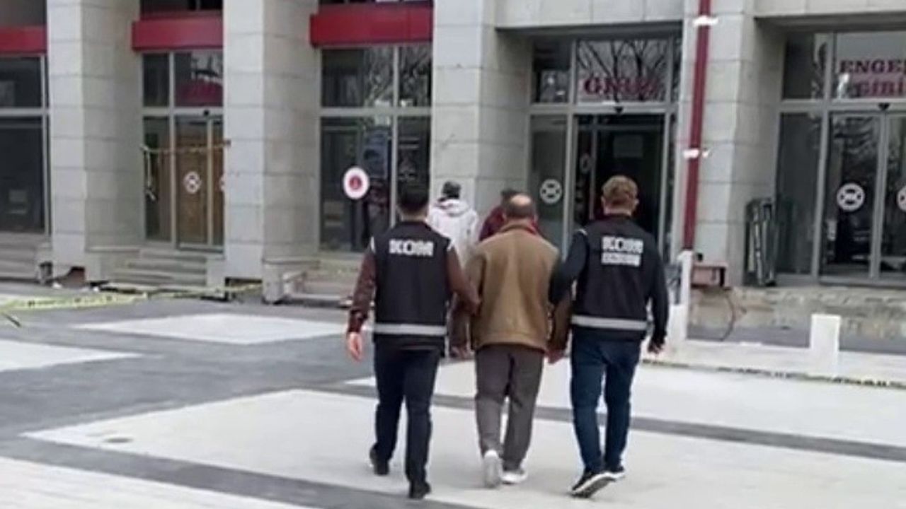 Erzurum'da yürütülen operasyonda 1.273 paket kaçak sigara ele geçirildi