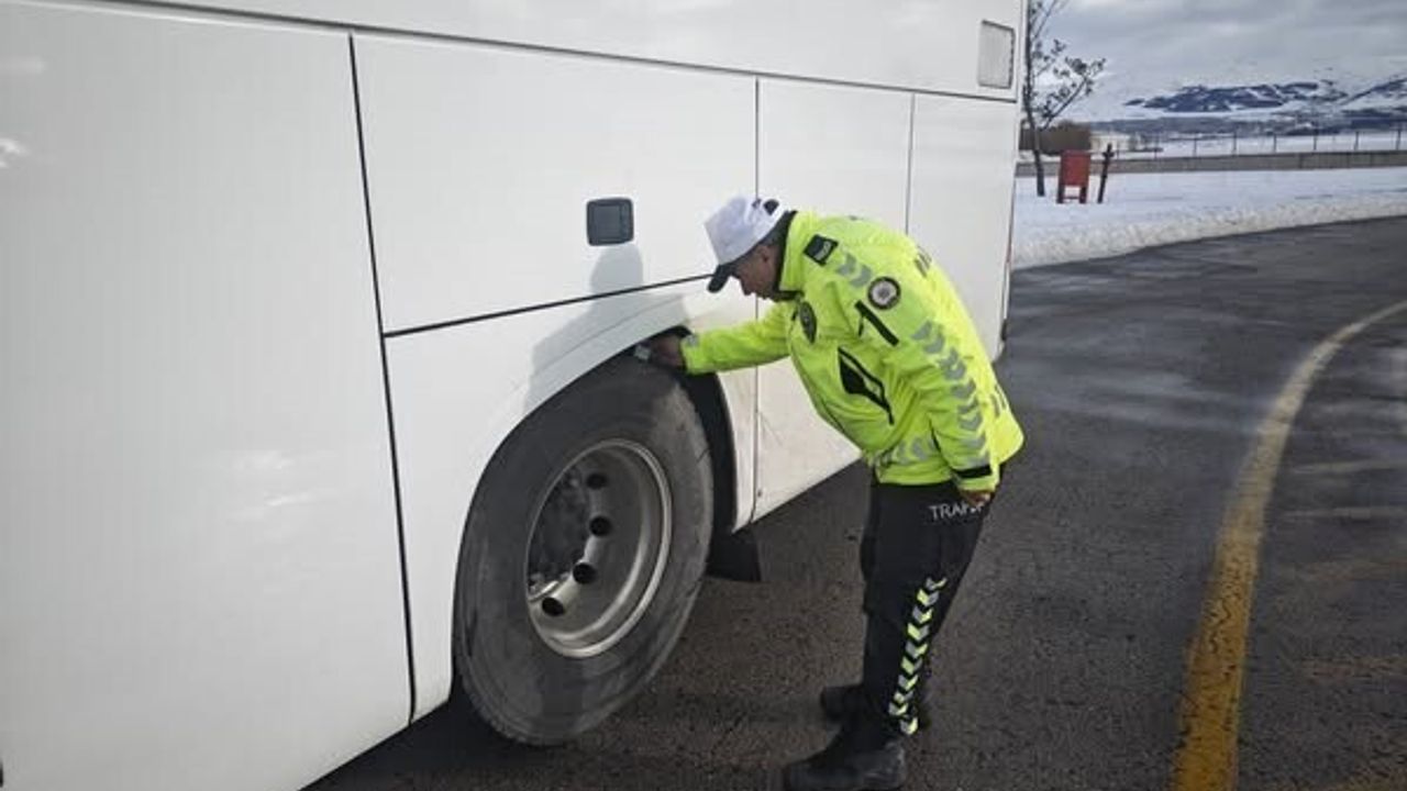 Erzurum Valiliği kış mevsimi için trafik tedbirlerini açıkladı