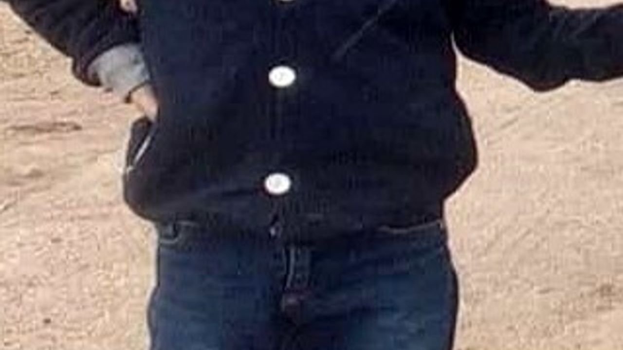 Esenyurt'ta 13 yaşındaki Eren Yılgın evinde ölü bulundu; cenazesi yakınlarına teslim edildi