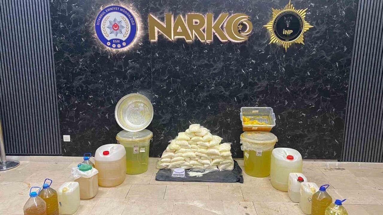 Esenyurt'ta uyuşturucu operasyonu: 178 kilo 800 gram metamfetamin, 2 gözaltı