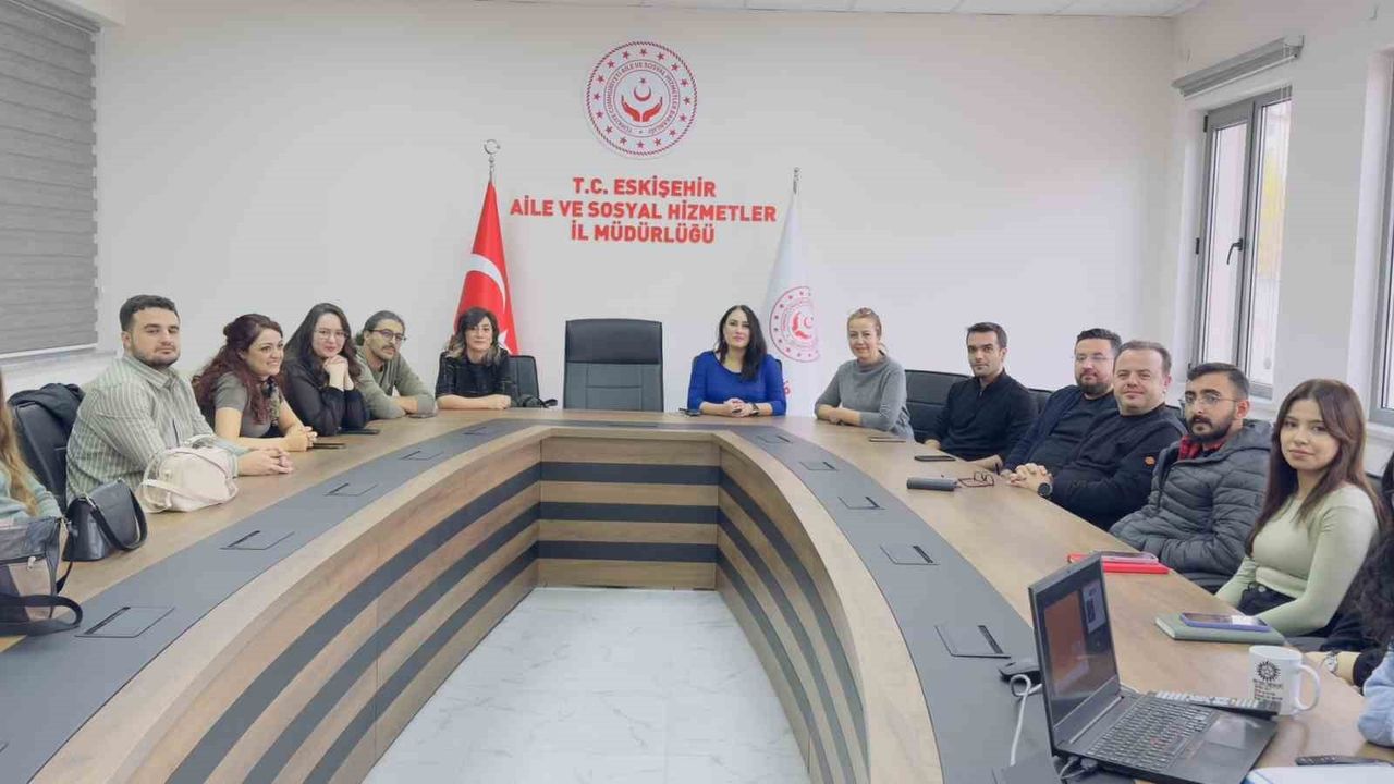 Eskişehir Aile ve Sosyal Hizmetler İl Müdürlüğü’nde Afet ve Acil Durumlarda Psikososyal Destek Eğitimi