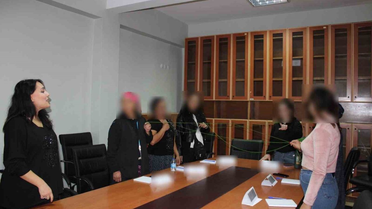 Eskişehir'de kadın yükümlülere 'Modüler Aile Eğitim Programı' düzenlendi