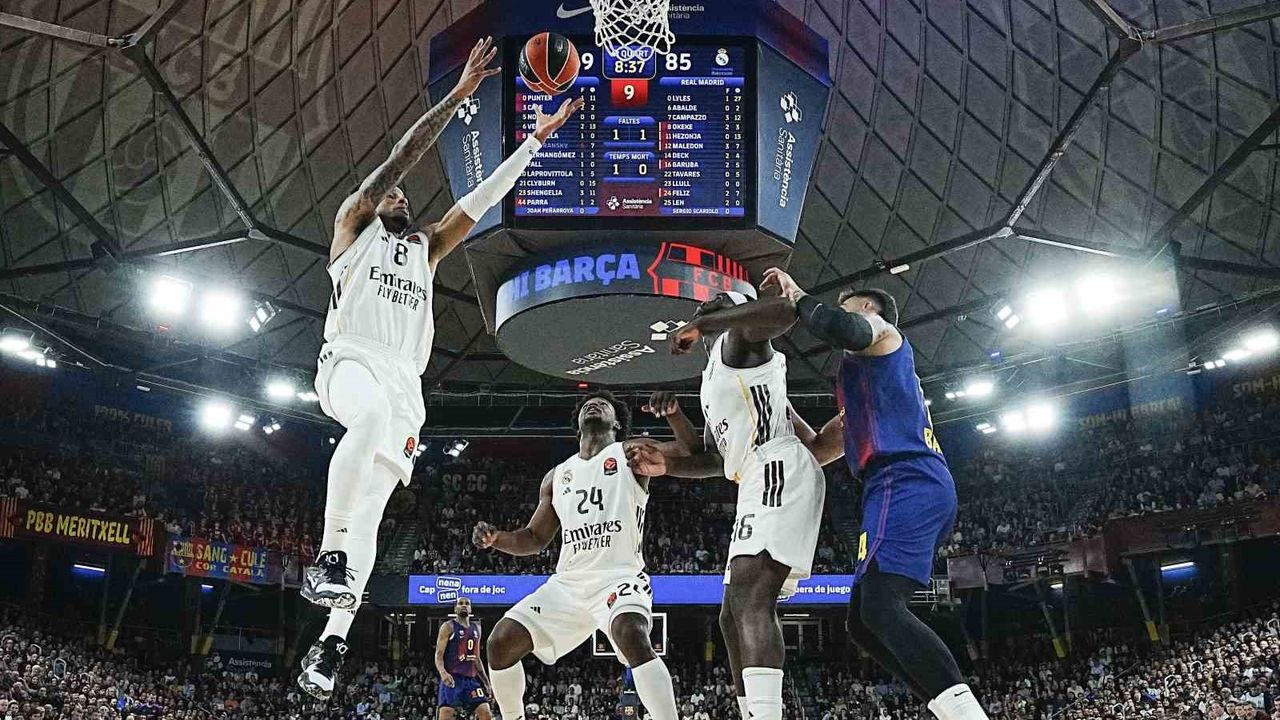 Euroleague 9. Hafta: Fenerbahçe ASVEL’i yendi, A. Efes Milano’ya mağlup oldu