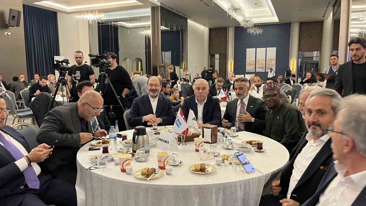 Fatih Belediyesi'nin 3. Hayır Müzayedesi: Gelir Gazze'deki ASKON Aşevi'ne aktarılacak