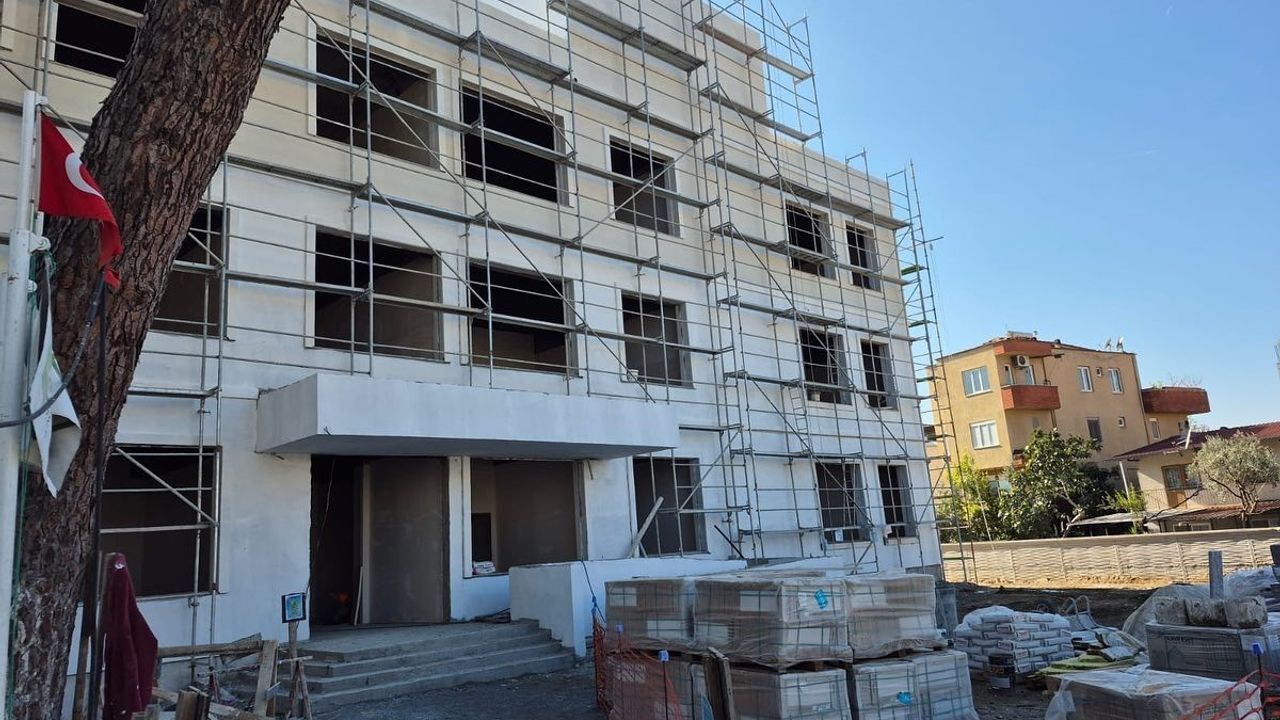 Fatih İlkokulu inşaatında son aşama: Umurlu Mahallesi'nde çalışmalar hızlandı