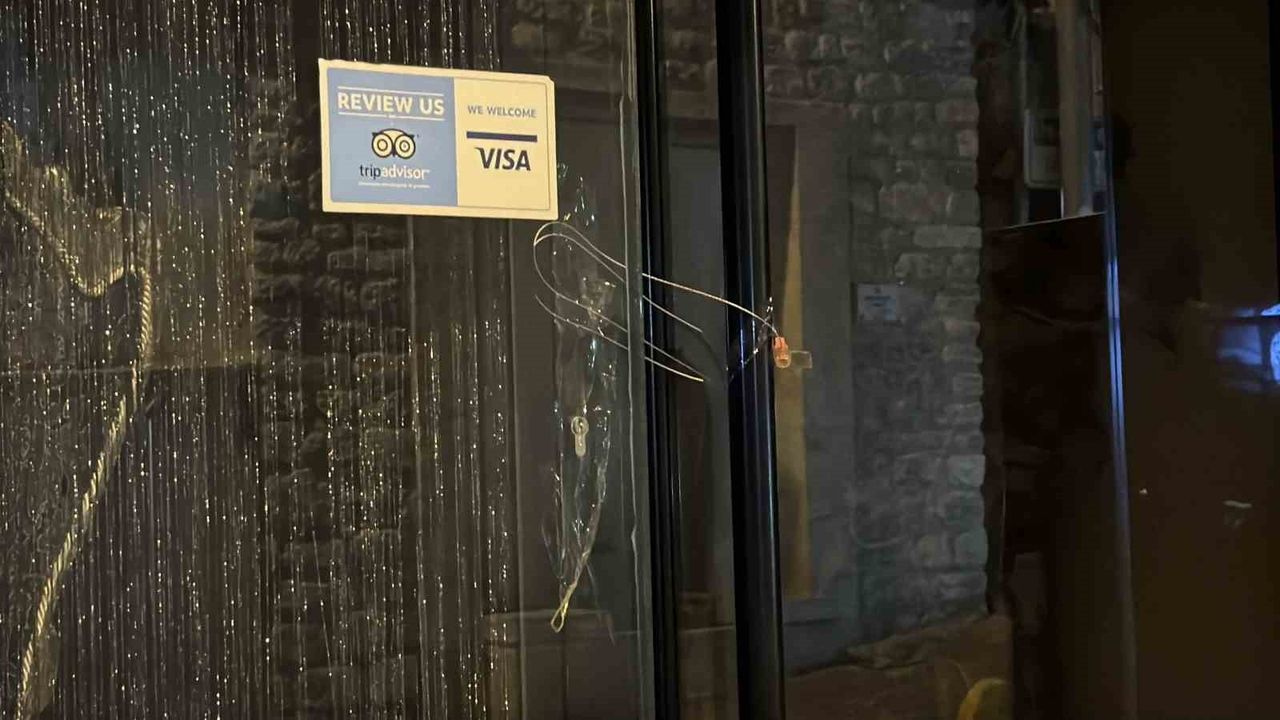 Fatih'te Böcek Ailesinin Kaldığı Otel Mühürlendi: Soruşturma ve İnceleme Süreci