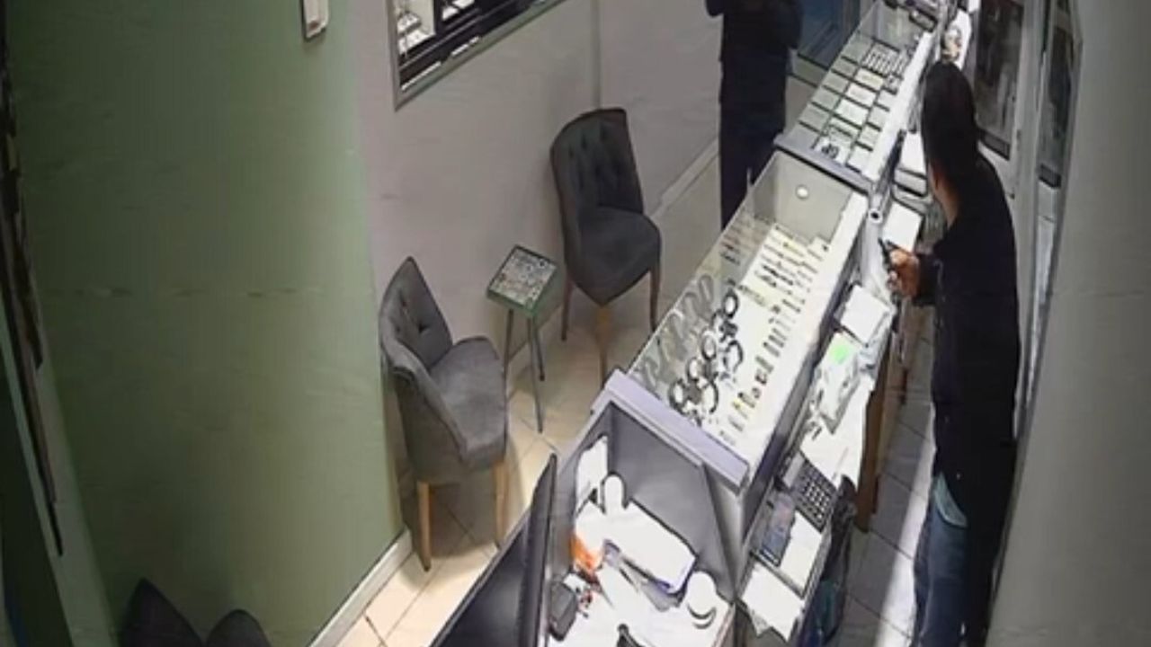 Fatsa'daki kuyumcu soygunu: Yaklaşık 5 kilo altın çalan şüpheli Diyarbakır'da yakalandı