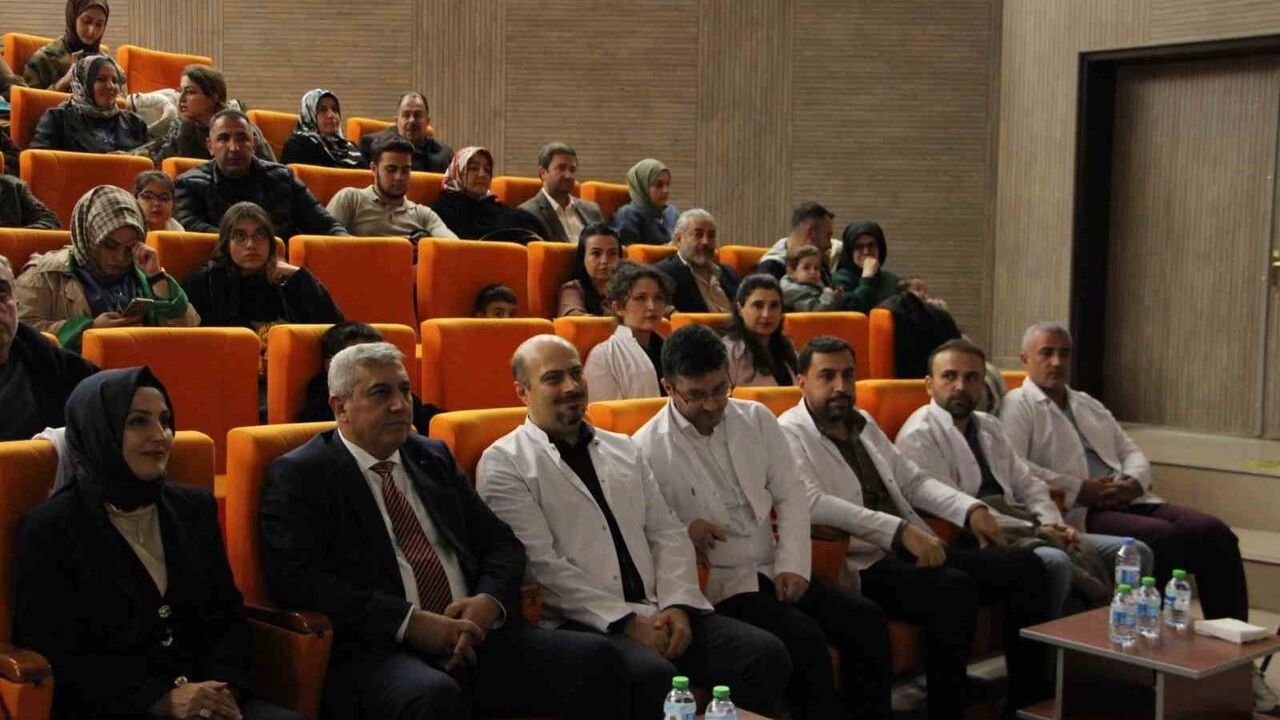 Fırat Üniversitesi Diş Hekimliği Fakültesi'nde Beyaz Önlük Giyme Töreni