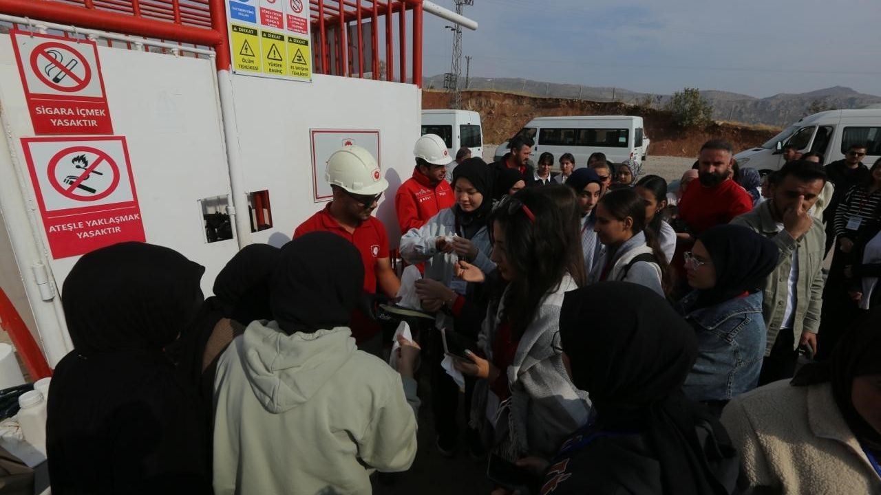 Gabar’da öğrenciler enerji üretimini yerinde inceledi; 'Enerjide Tam Bağımsız Türkiye' hedefi vurgulandı