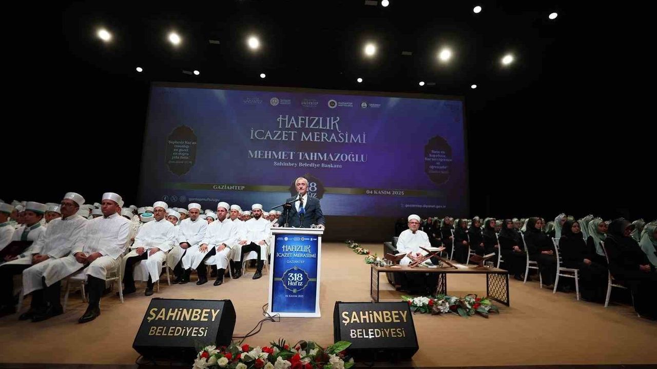 Gaziantep’te 318 Hafız İçin İcazet Merasimi Düzenlendi