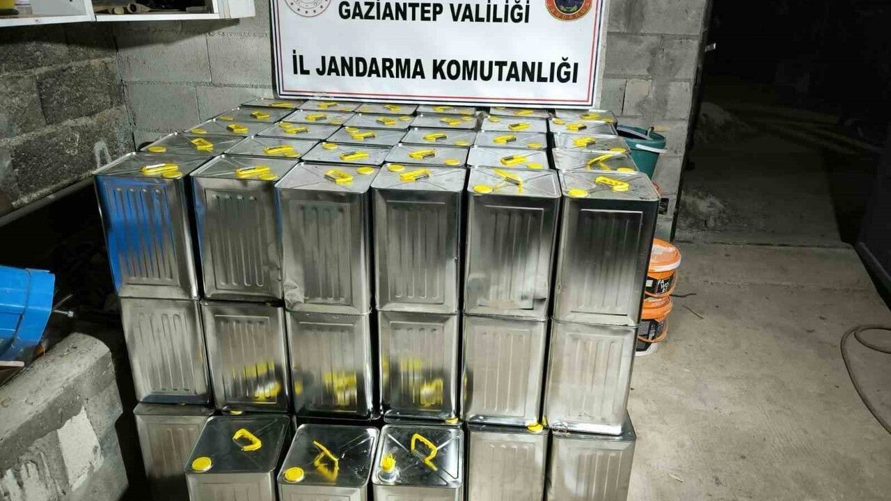 Gaziantep’te bin 674 litre sahte zeytinyağı ele geçirildi: 1 gözaltı