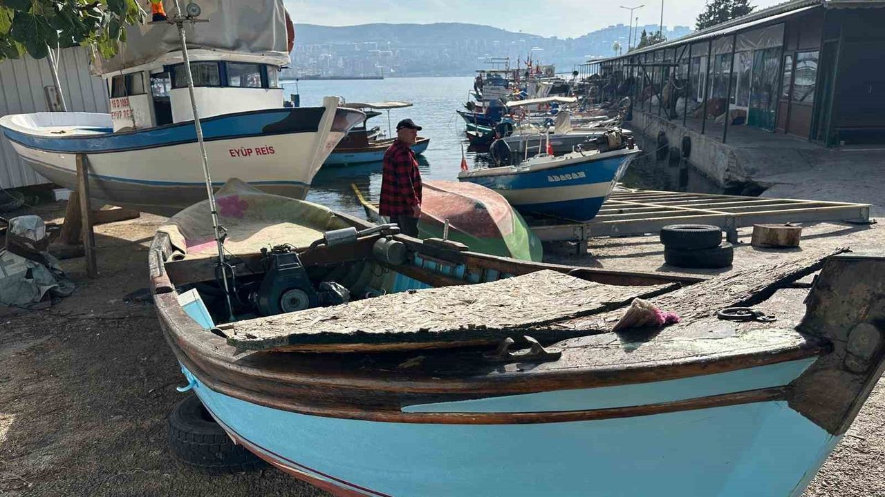 Gemlik'te balıkçılar sezondan beklediğini bulamadı: Marmara'da balık akışı yok