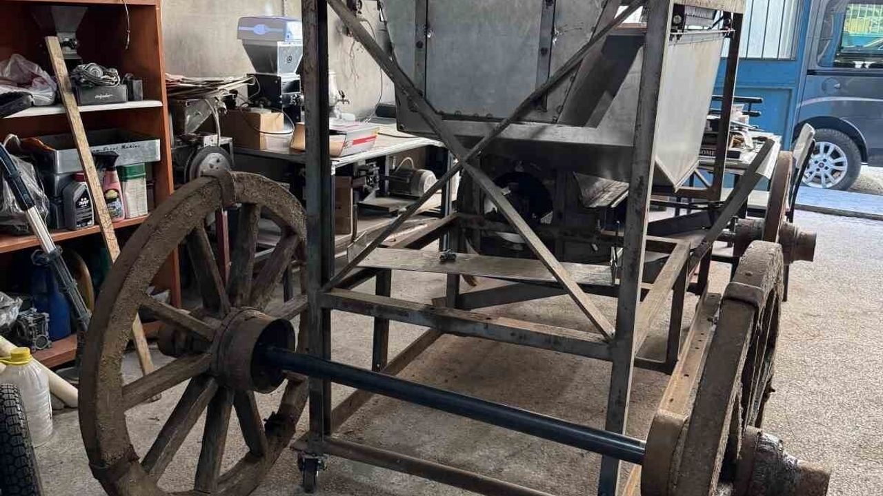 Giresun'da aslına uygun onarıma başlanan dünyanın ilk fındık patozu