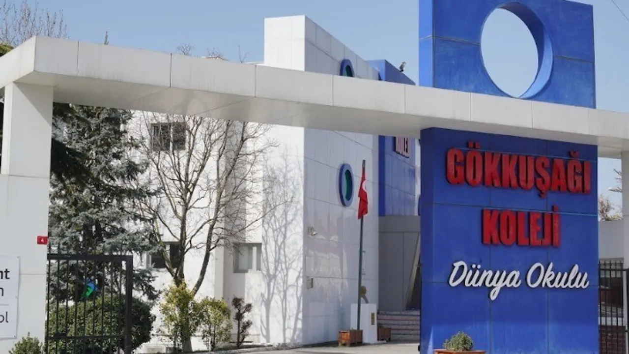 Gökkuşağı Cambridge International School, sürdürülebilirlik ve matematikte uluslararası ödüller aldı