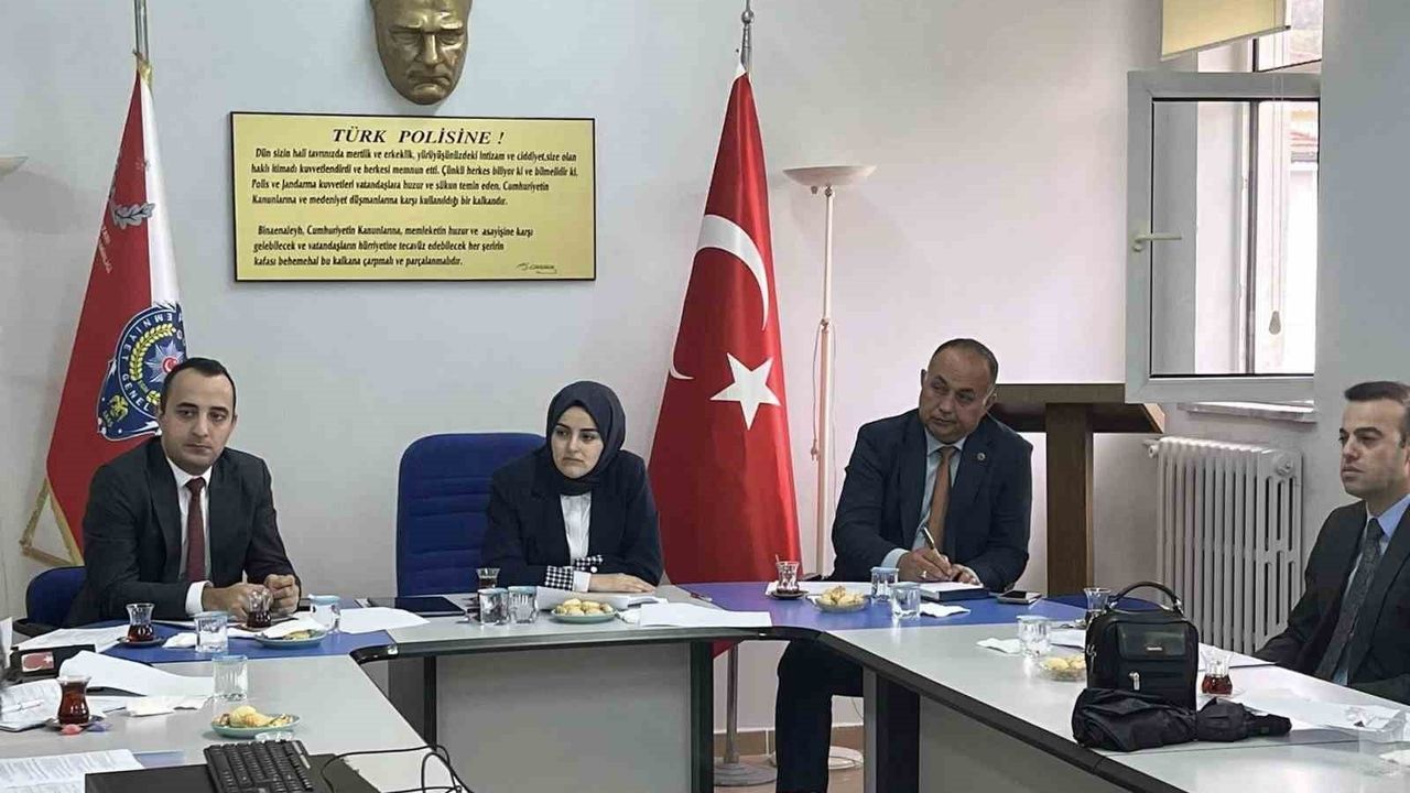 Gölpazarı'nda Bağımlılıkla Mücadele: Kurumlar Arası İş Birliği Ele Alındı