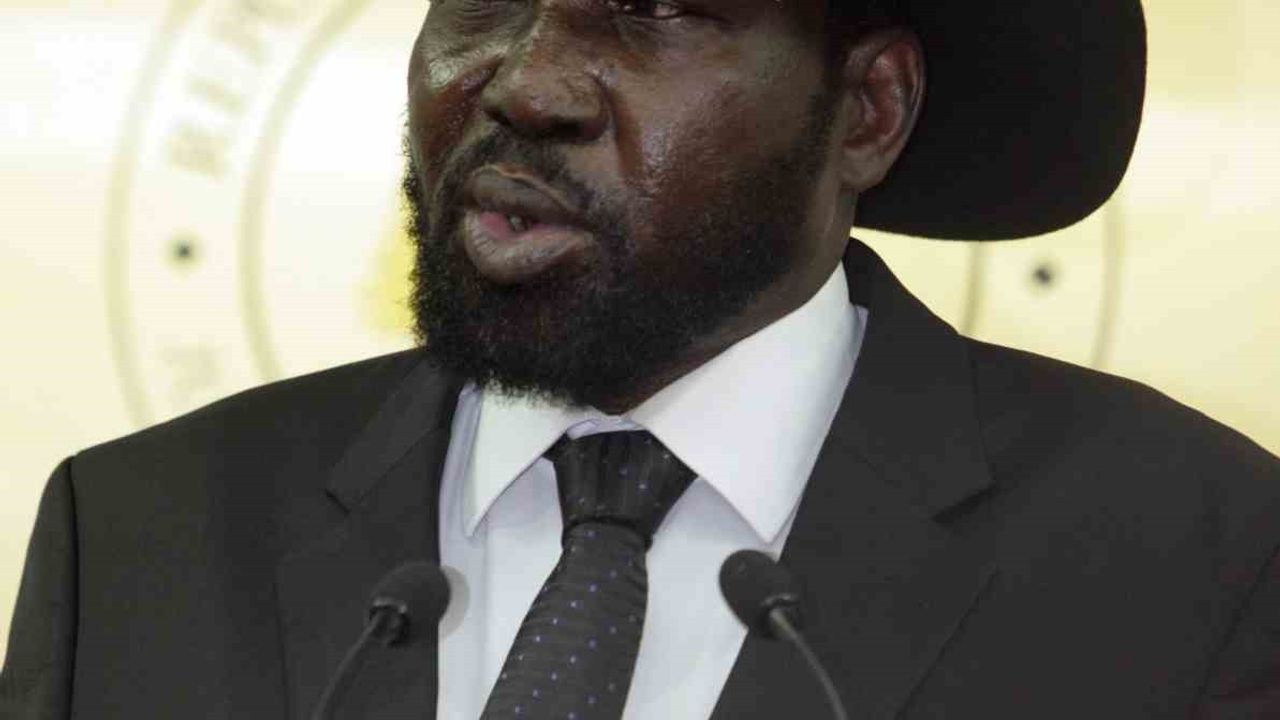 Güney Sudan'da Maliye Bakanı Değişti: Athian Diing Athian Görevden Alındı