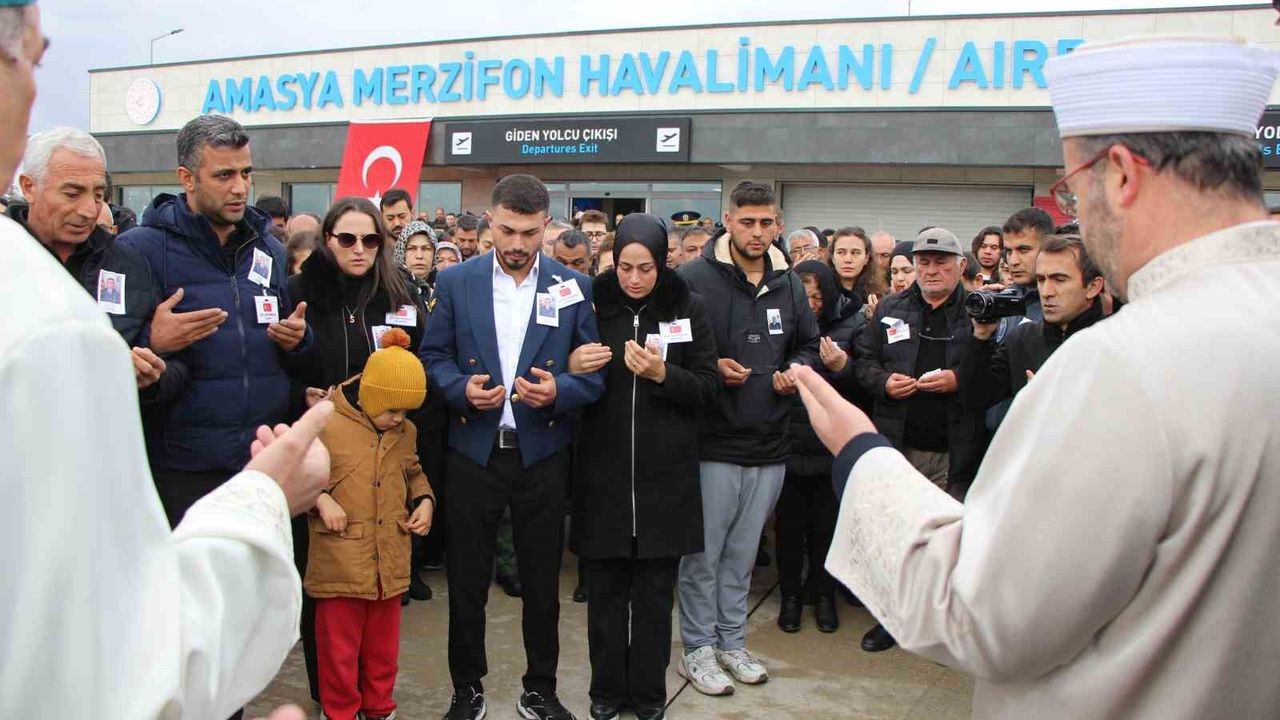 Gürcistan'da Düşen C-130'da Şehit Olan İki Asker Amasya Merzifon'da Karşılandı