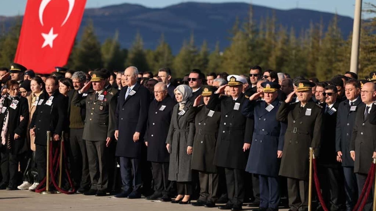 Gürcistan'daki C-130 kazasında şehit olan 20 asker için Mürted'te tören