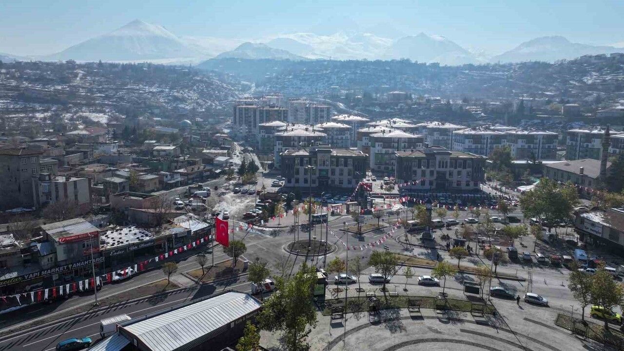 Hacılar'da karla mücadeleye tam hazırlık: Başkan Bilal Özdoğan ekiplerin 7/24 hazır olduğunu açıkladı