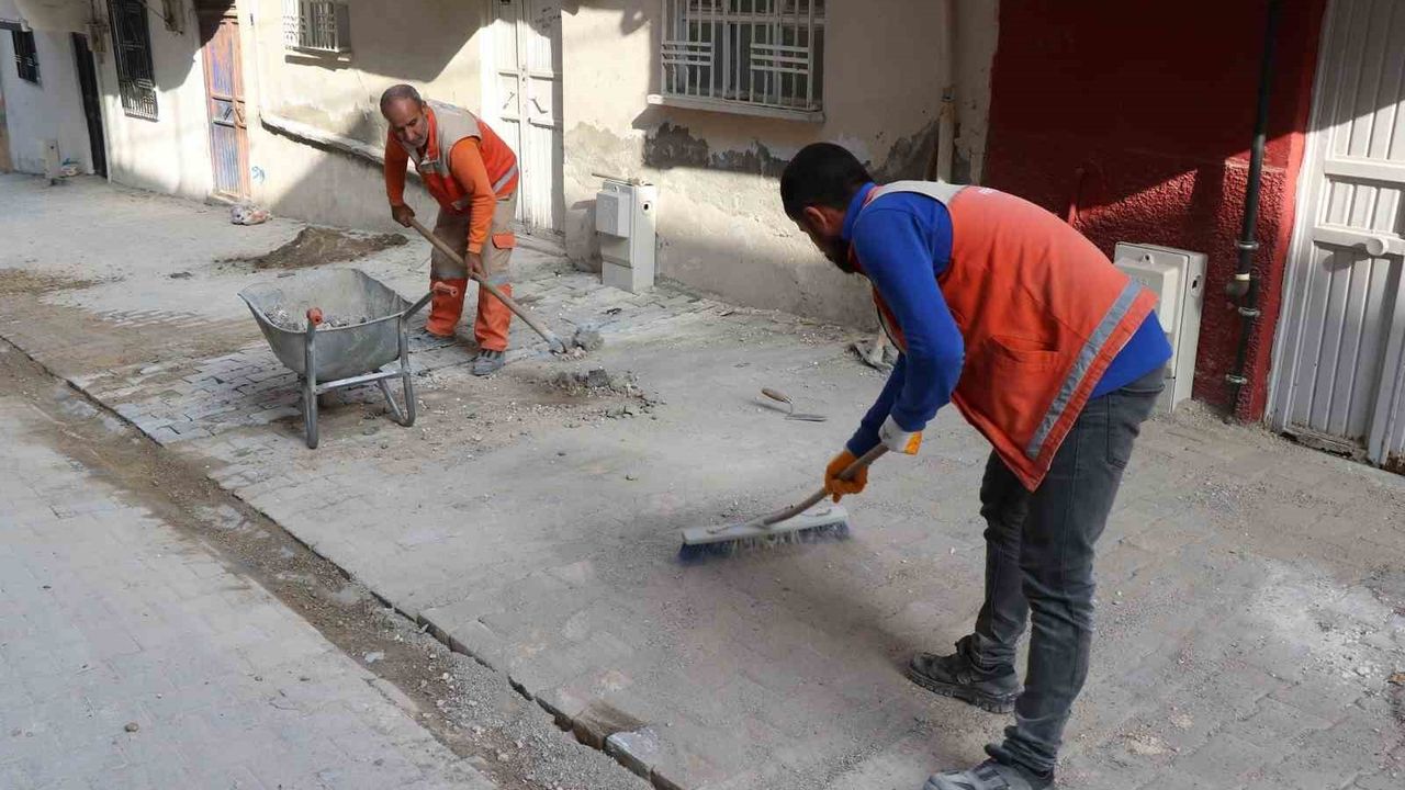 Haliliye'de Yavuz Selim Mahallesi'nde üstyapı çalışmaları devam ediyor