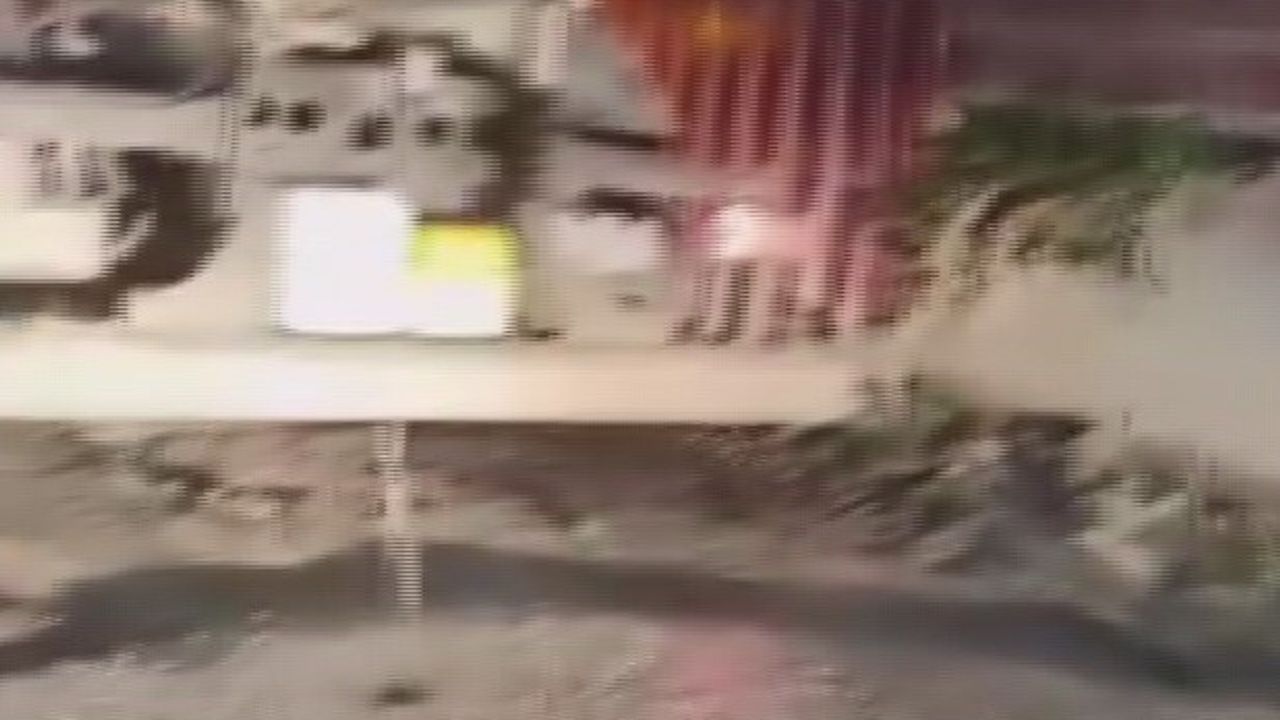 Hatay'da yola beton döken firmaya faaliyet durdurma ve en yüksek idari ceza uygulandı