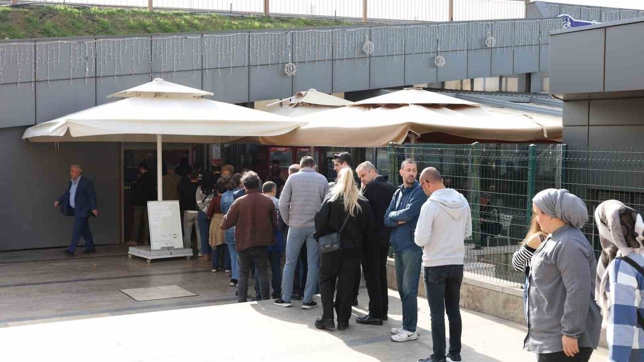 Havuz Kafe'de 4 çeşit yemek 75 TL — Aydın Büyükşehir'in sosyal hizmeti