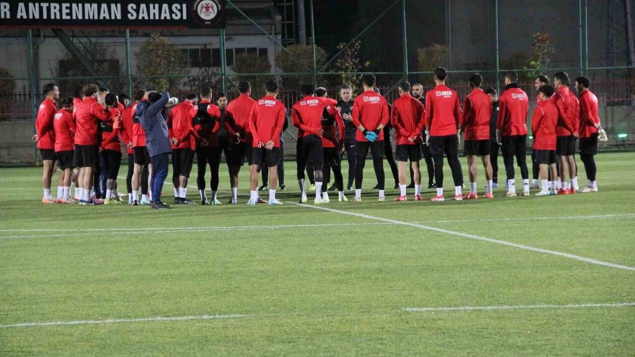 Hüseyin Eroğlu, Çorum FK ile İlk Antrenmanına Çıktı