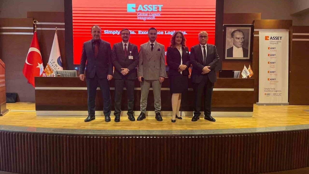 İAOSB'de 'Gümrük ve Dış Ticarette Gündem' paneli: Dijitalleşme ve veri yönetimi ön plana çıktı