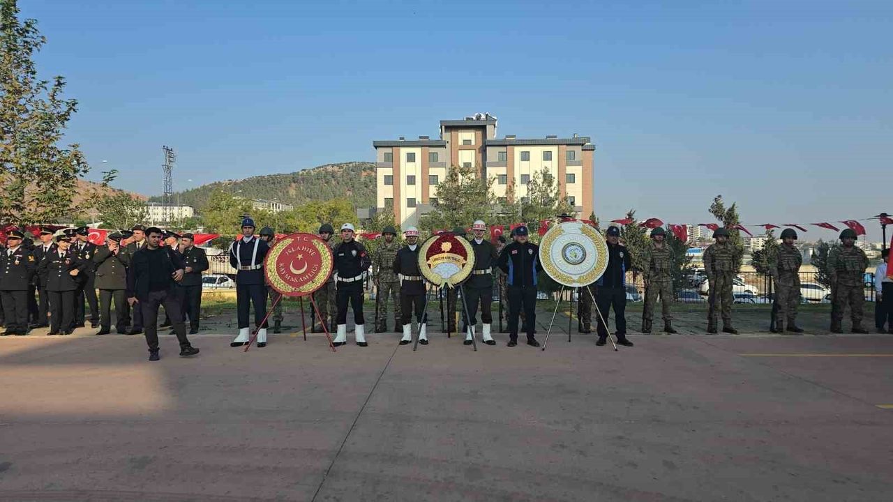 İslahiye’nin Kurtuluşunun 105. Yıldönümü Törenlerle Kutlandı