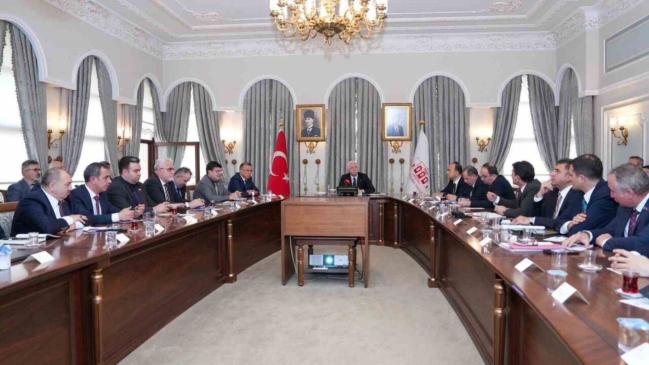 İstanbul’da Gıda Güvenliği Toplantısı: İşletmelere 24 Saat Ses ve Görüntü Kaydı Zorunluluğu