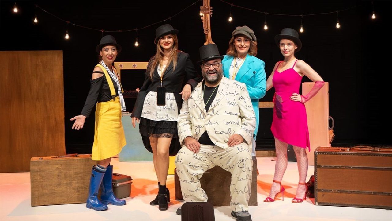 İstanbul'da Kasım Tiyatro Takvimi: 'Fareler ve İnsanlar' ve 'Makul Şüpheli' Öne Çıkıyor